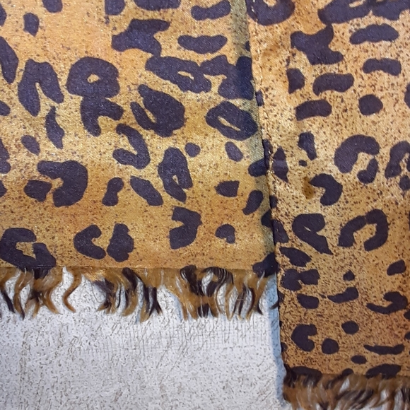 Leopard Print Silk Scarf Rectangle Raw Fringle Multi Ply Soft Luxurious - Picture 5 of 5